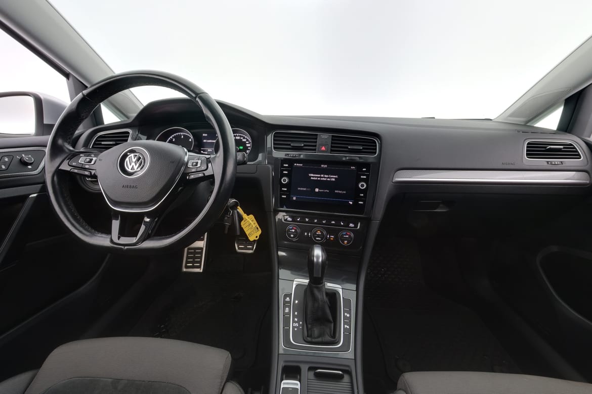 Volkswagen Golf 2020 - miniatyr 12