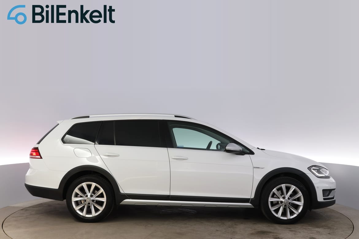 Volkswagen Golf 2020 - miniatyr 3