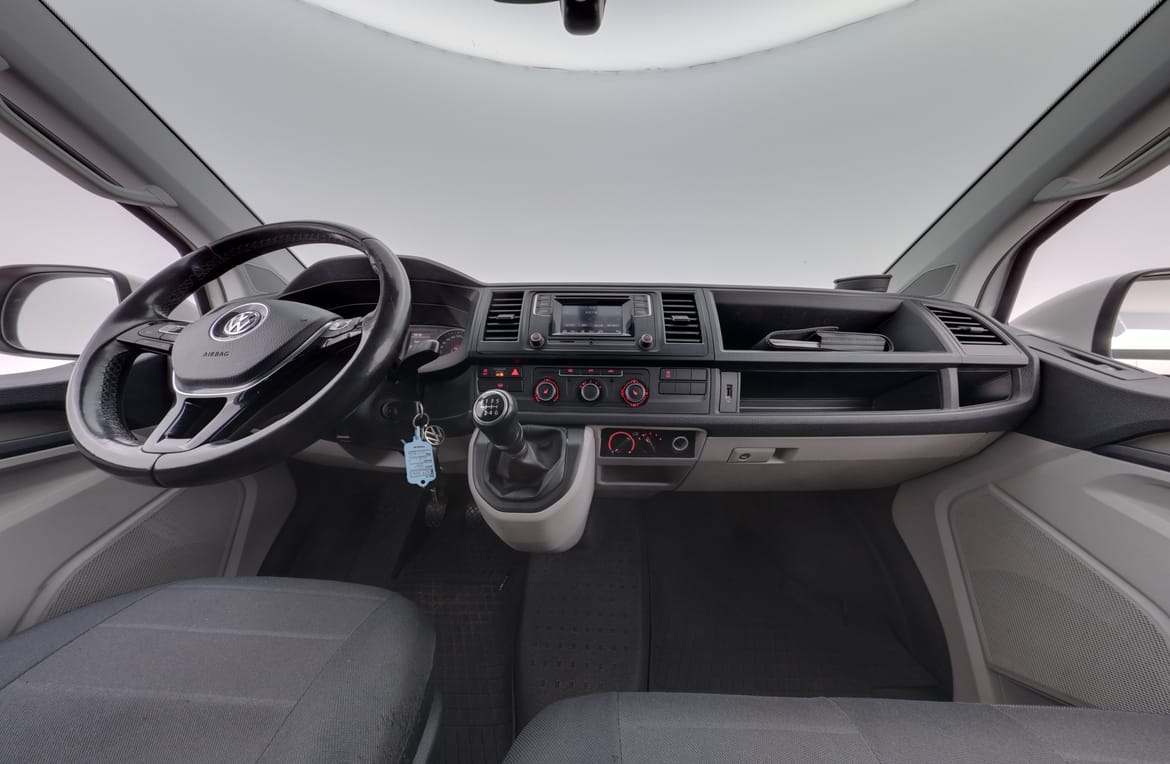 Volkswagen Transporter 2018 - miniatyr 11
