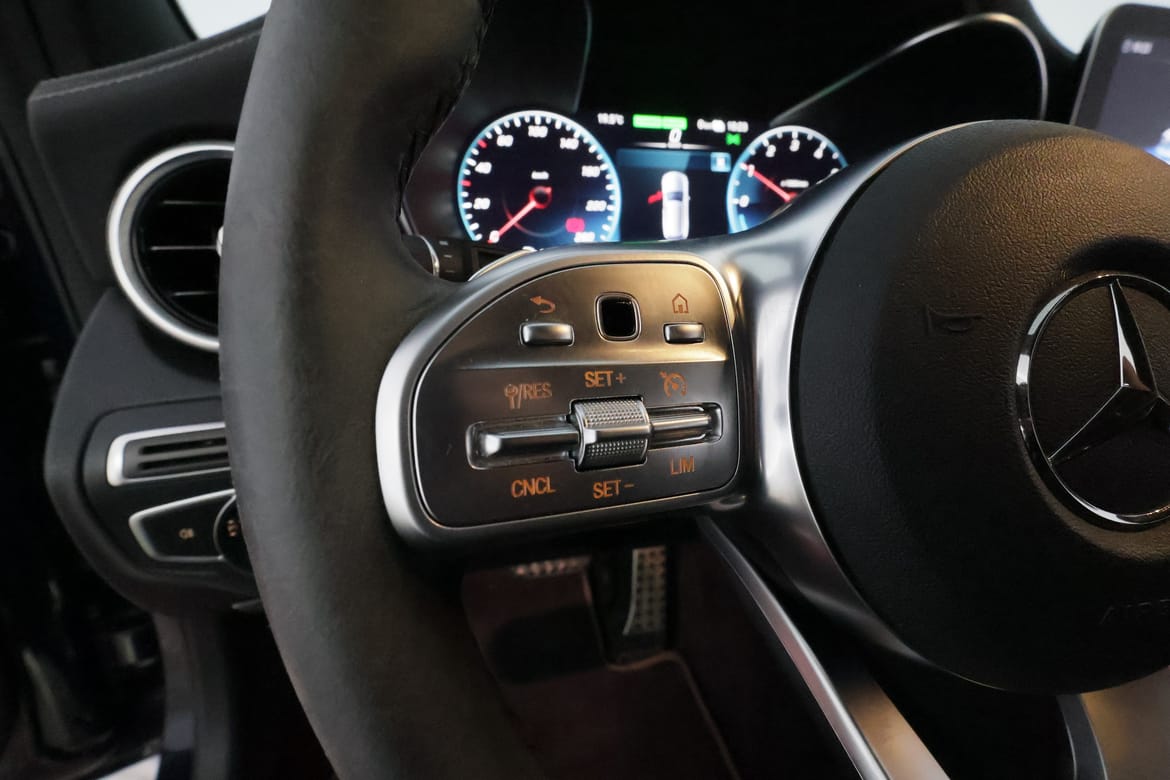 Mercedes-Benz C-Klass 2021 - miniatyr 18