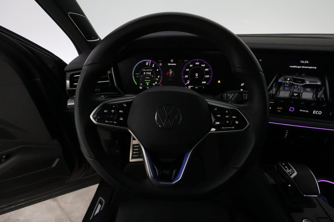 Volkswagen Touareg 2024 - miniatyr 17