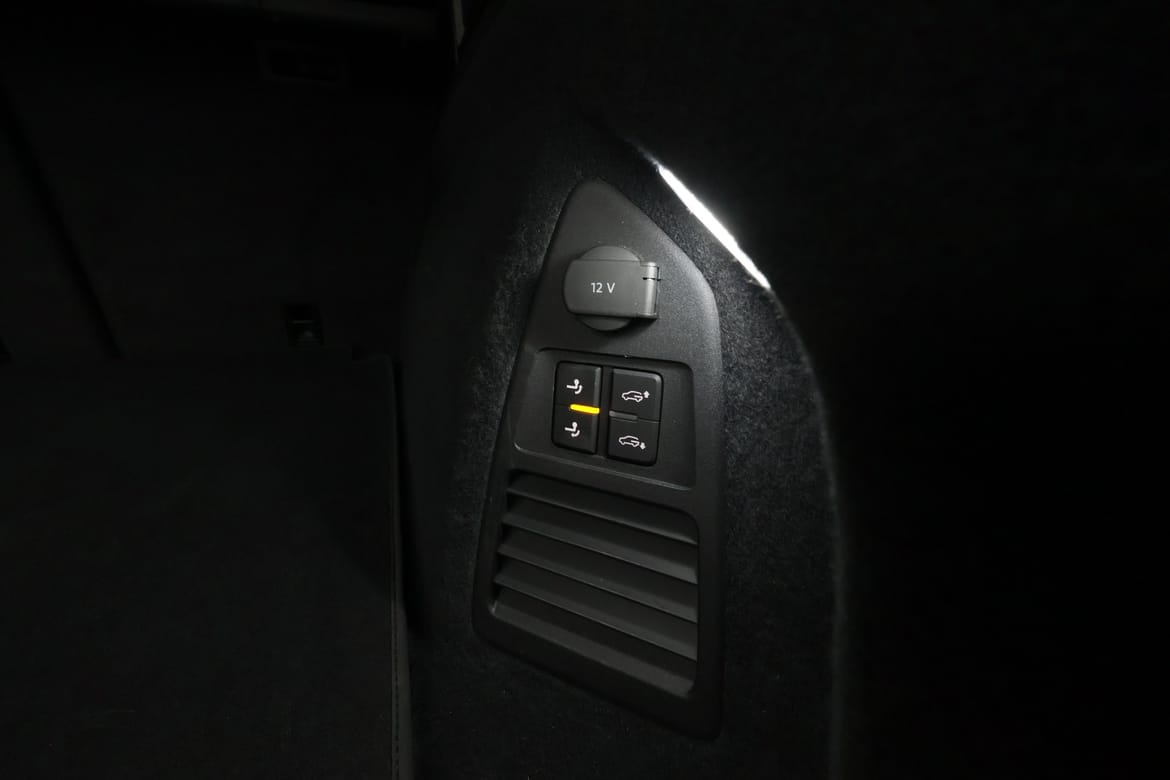 Volkswagen Touareg 2024 - miniatyr 9