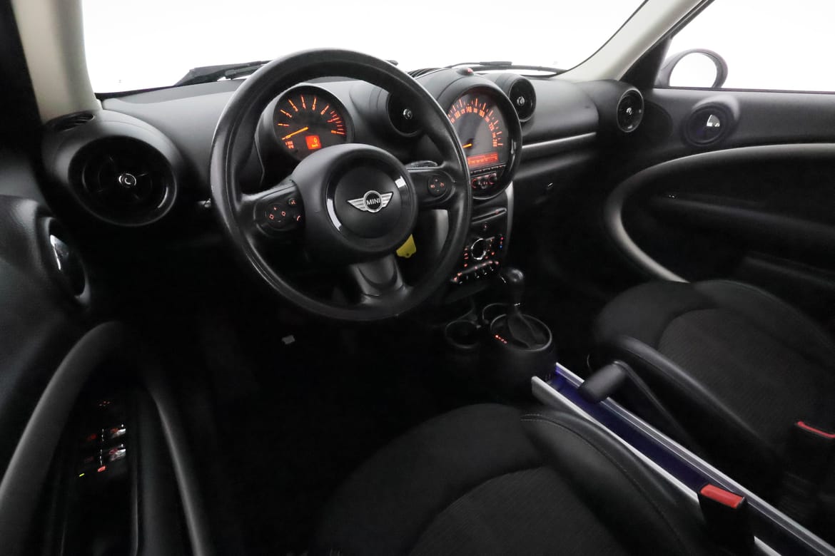 MINI Countryman 2016 - miniatyr 11