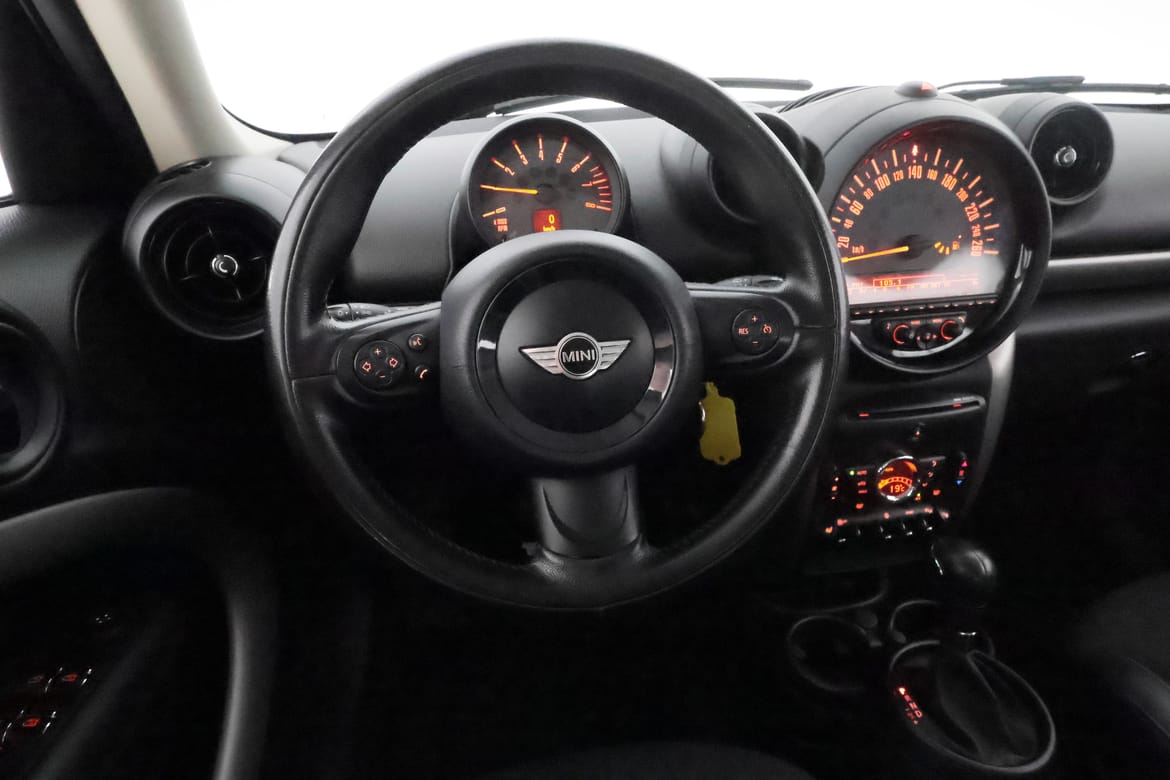 MINI Countryman 2016 - miniatyr 14