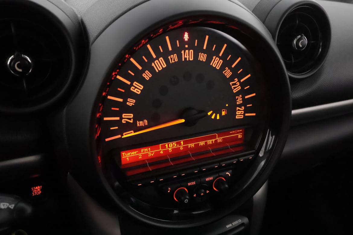 MINI Countryman 2016 - miniatyr 27