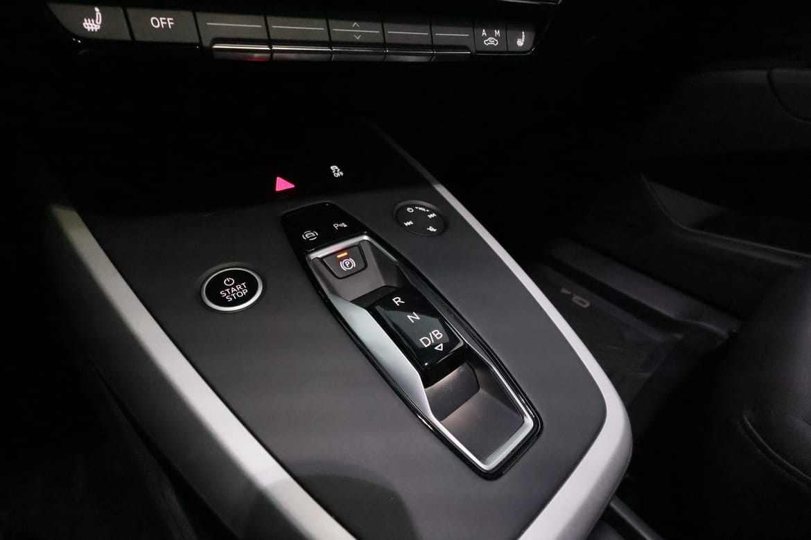 Audi Q4 e-tron 2023 - miniatyr 23
