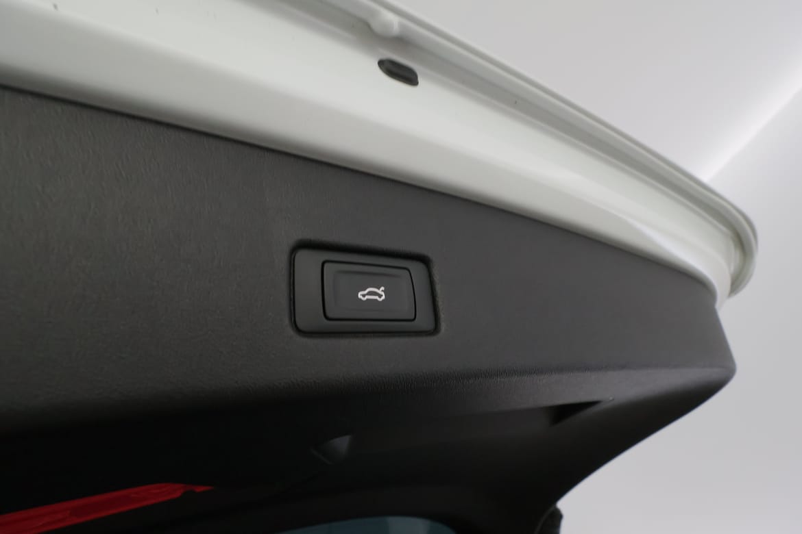 Audi Q4 e-tron 2023 - miniatyr 10