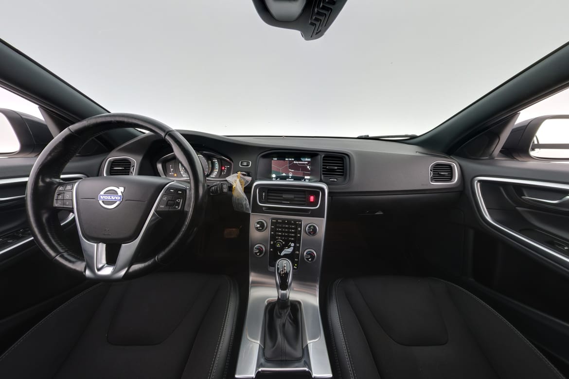 Volvo V60 2017 - miniatyr 12