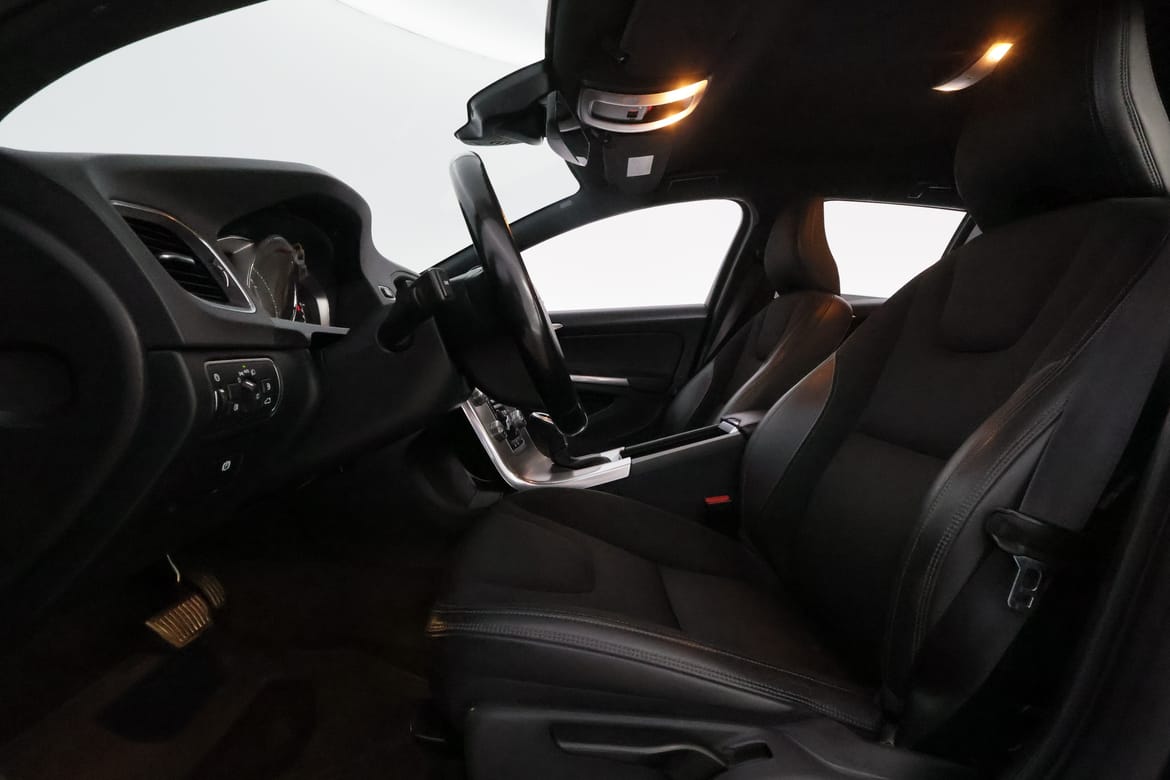 Volvo V60 2017 - miniatyr 9