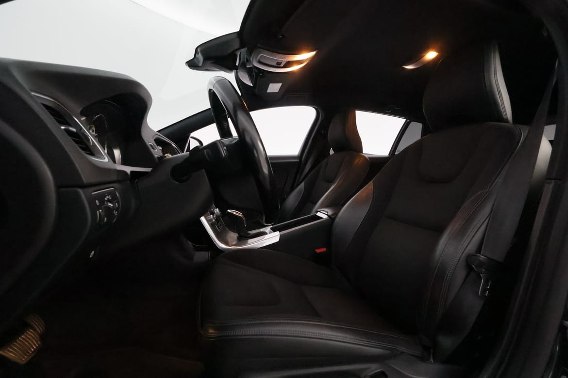 Volvo V60 2017 - miniatyr 10