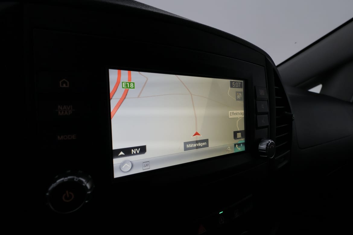 Mercedes-Benz Vito 2020 - miniatyr 16