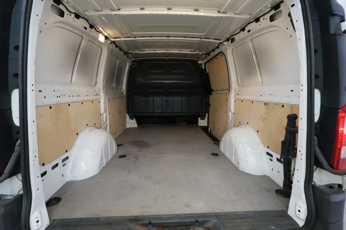 Mercedes-Benz Vito 2020 - miniatyr 7