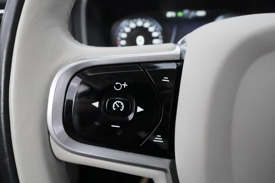 Volvo S90 2018 - miniatyr 17