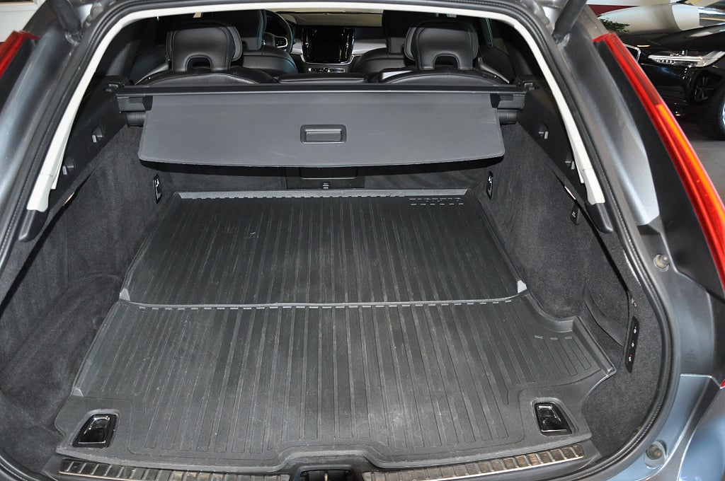 Volvo V90 2019 - miniatyr 11