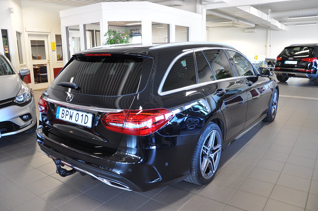 Mercedes-Benz C 2019 - miniatyr 5