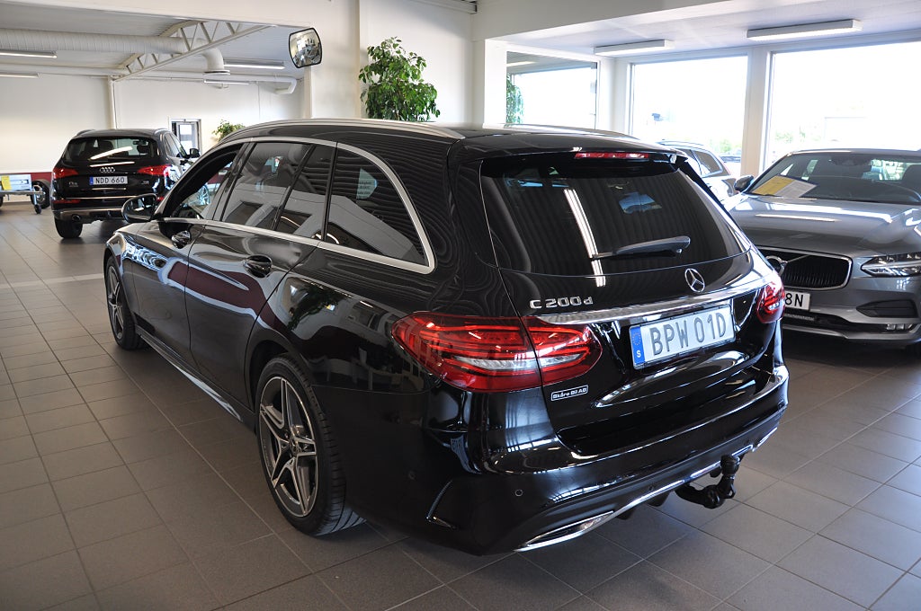 Mercedes-Benz C 2019 - miniatyr 7