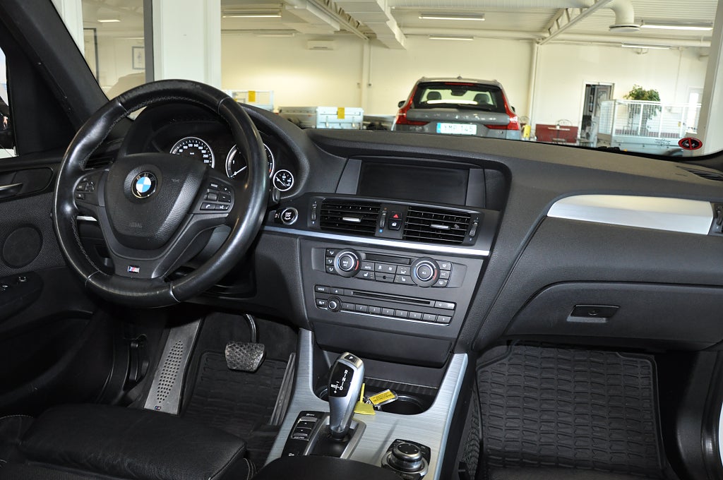 BMW X3 2013 - miniatyr 8
