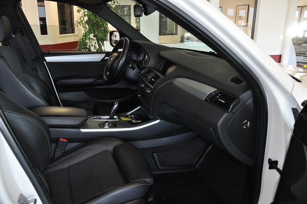 BMW X3 2013 - miniatyr 9