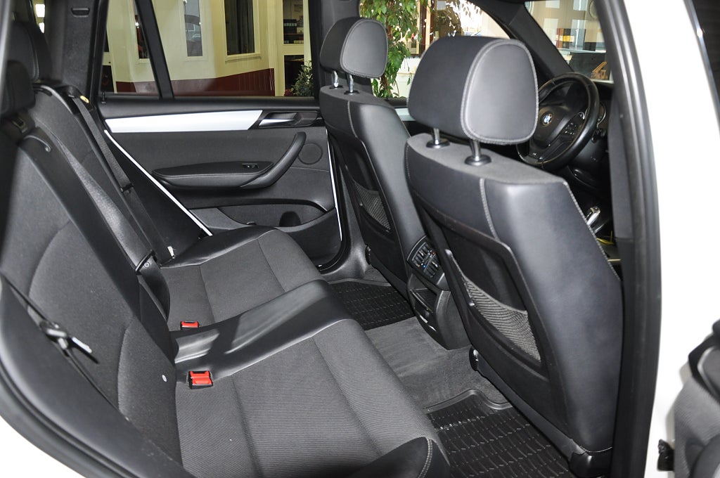 BMW X3 2013 - miniatyr 10