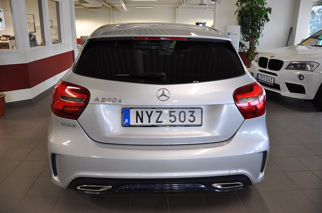 Mercedes-Benz A200 d 2016 - miniatyr 6