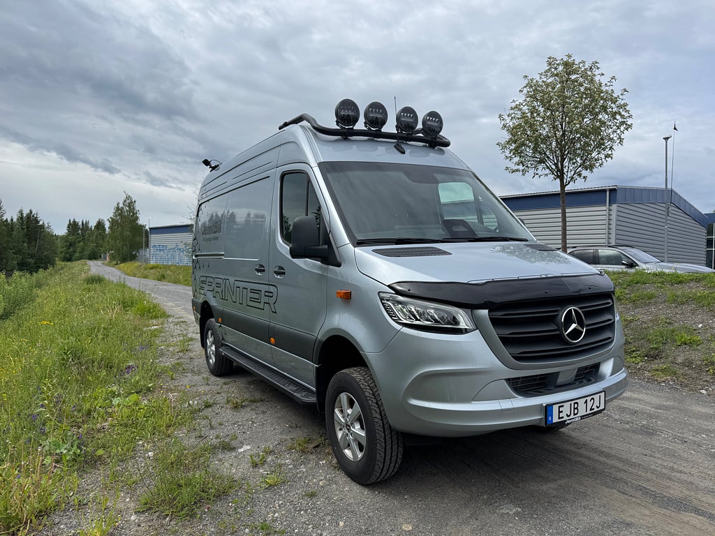 Mercedes-Benz Sprinter 2026 - miniatyr 3