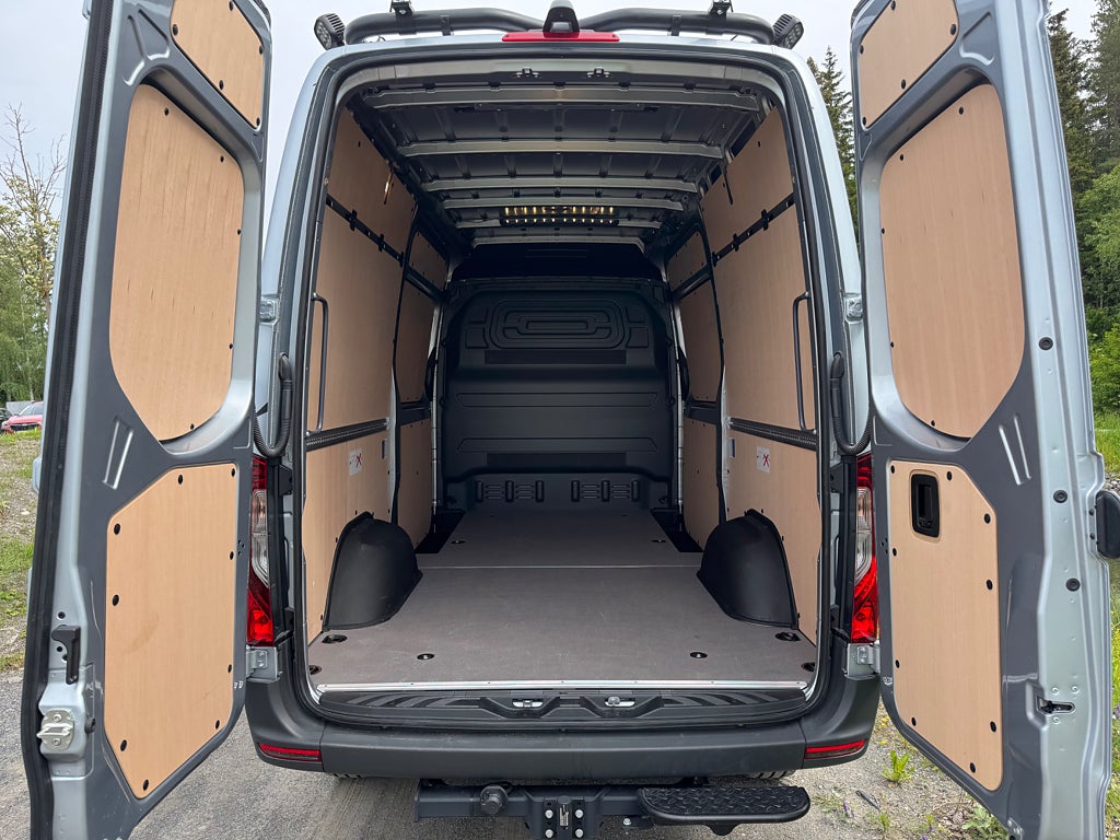 Mercedes-Benz Sprinter 2026 - miniatyr 7