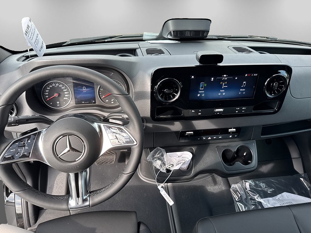 Mercedes-Benz Sprinter 2027 - miniatyr 7