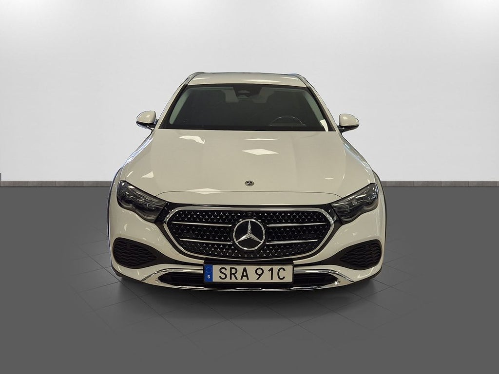 Mercedes-Benz E300 de 2025 - miniatyr 2