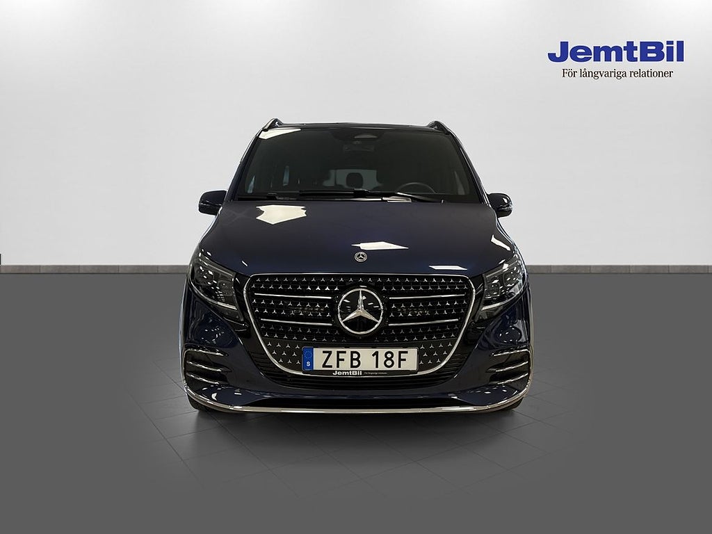 Mercedes-Benz V 2026 - miniatyr 3