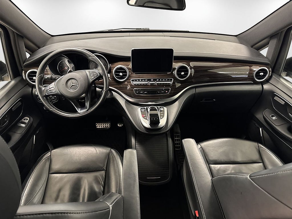 Mercedes-Benz V 2016 - miniatyr 7