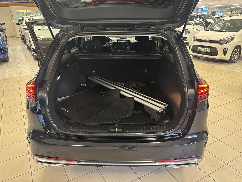 Kia Ceed 2023 - miniatyr 14