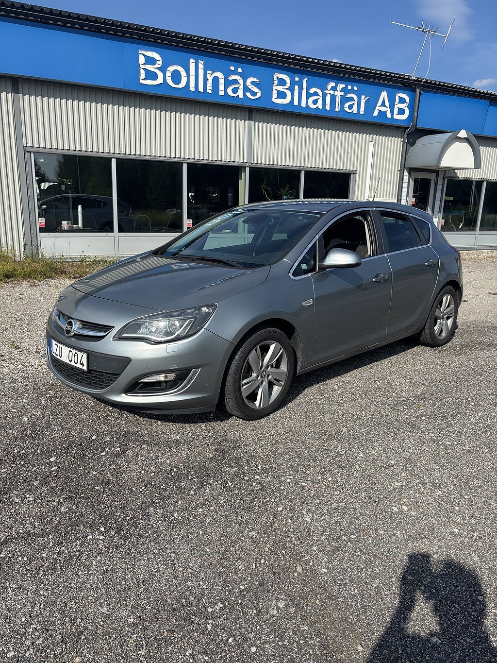 Opel Astra 2013 - bild 1 av 4