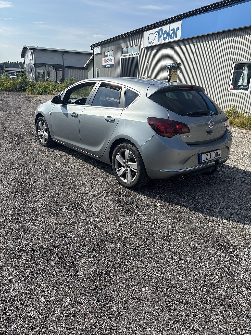 Opel Astra 2013 - miniatyr 3
