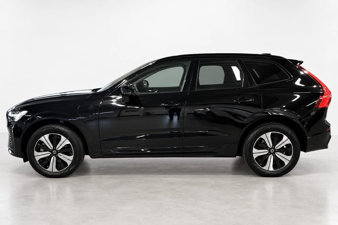 Volvo XC60 2025 - miniatyr 2
