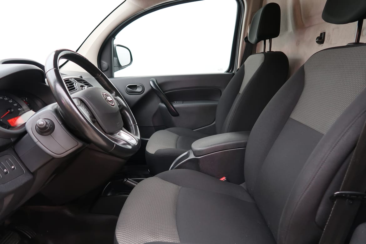 Nissan NV250 2021 - miniatyr 7