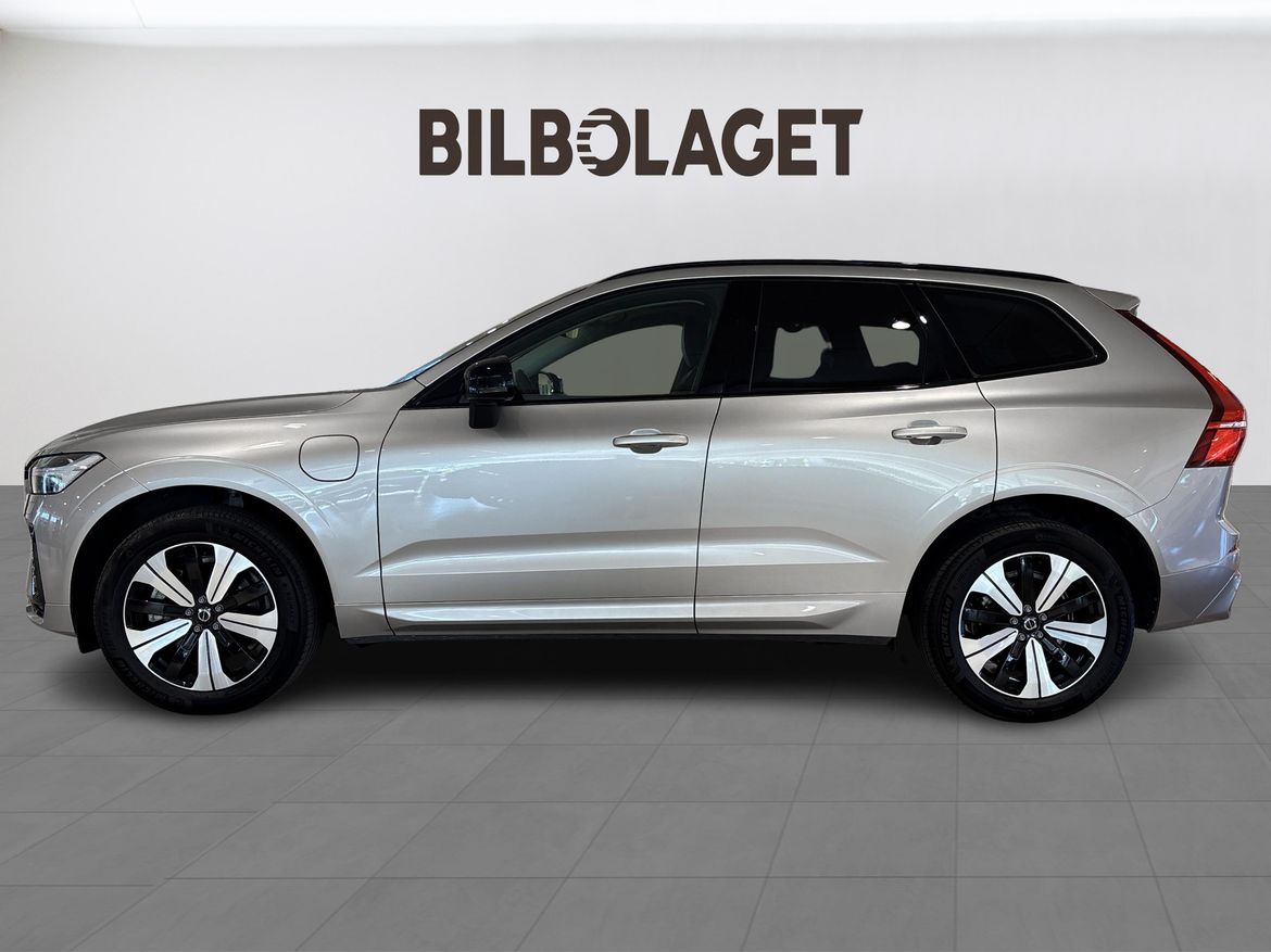 Volvo XC60 2025 - miniatyr 2