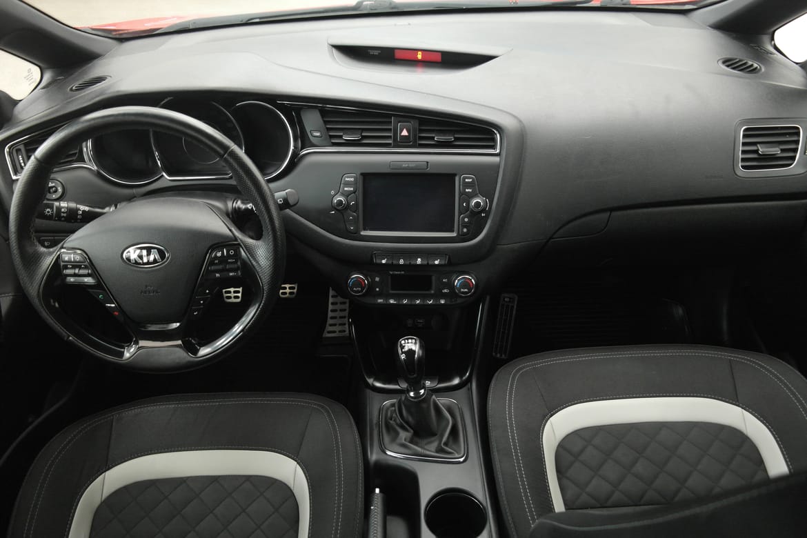 Kia Ceed 2016 - miniatyr 16
