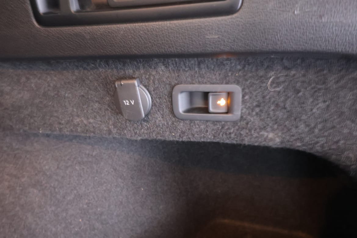 Volkswagen Passat 2023 - miniatyr 15