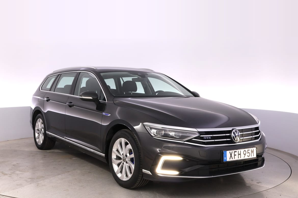 Volkswagen Passat 2023 - miniatyr 4