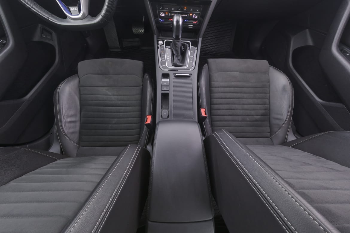 Volkswagen Passat 2023 - miniatyr 7