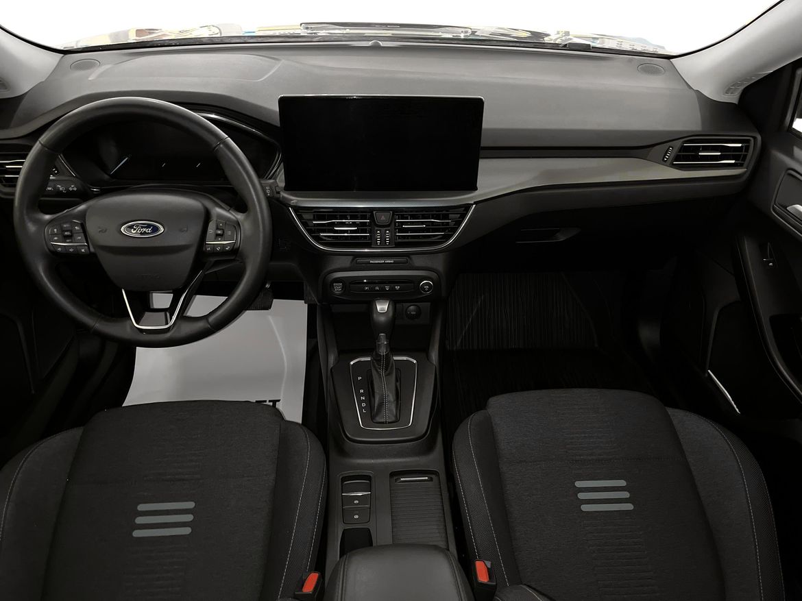 Ford Focus 2024 - miniatyr 9