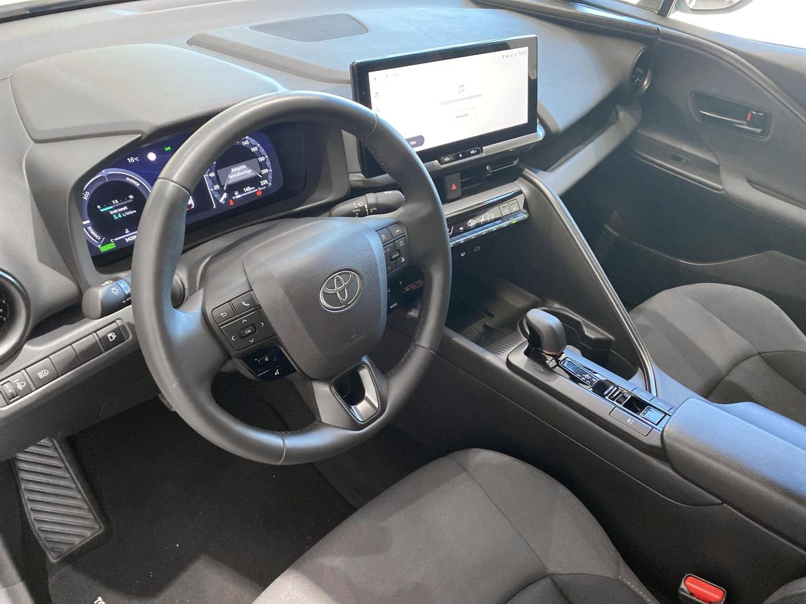 Toyota C-HR 2024 - miniatyr 5