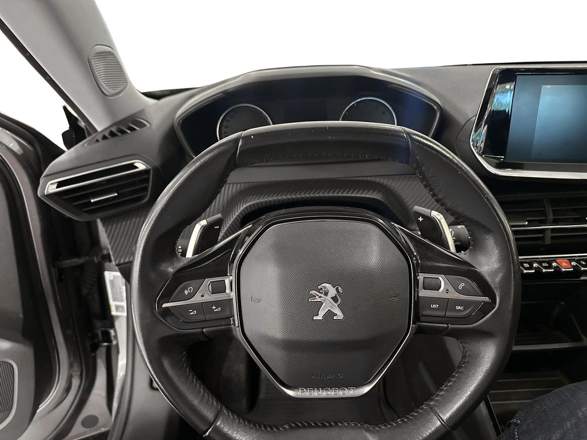 Peugeot 2008 2021 - miniatyr 9