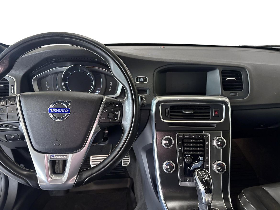 Volvo V60 2015 - miniatyr 8