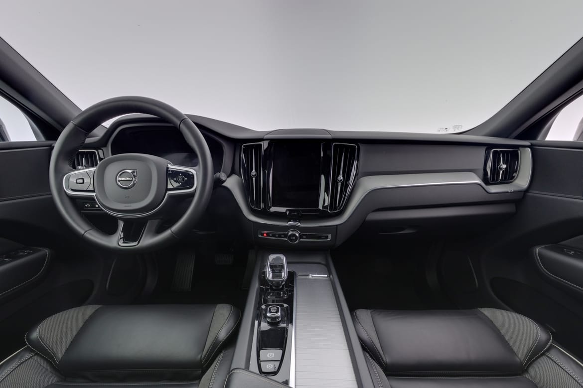 Volvo XC60 2025 - miniatyr 6