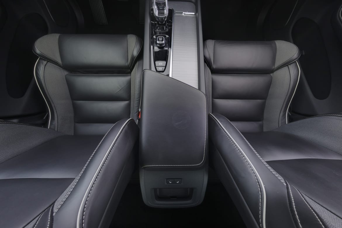 Volvo XC60 2025 - miniatyr 8