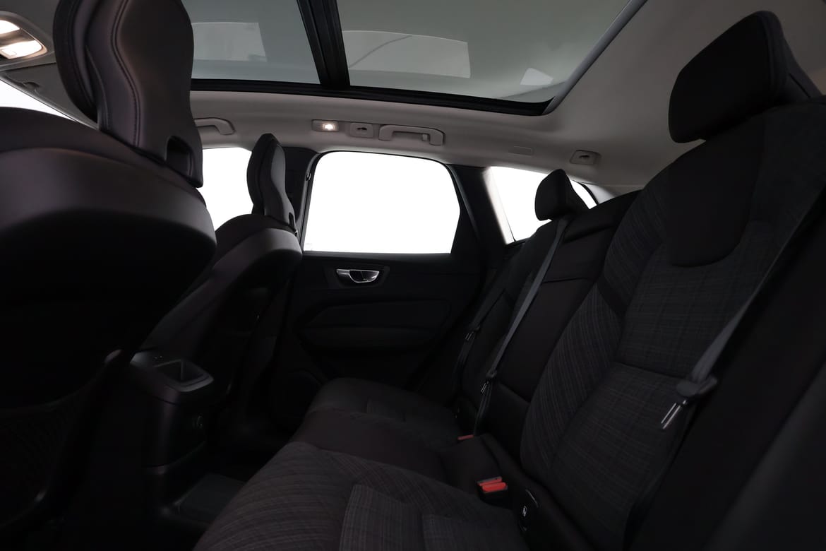 Volvo XC60 2025 - miniatyr 10
