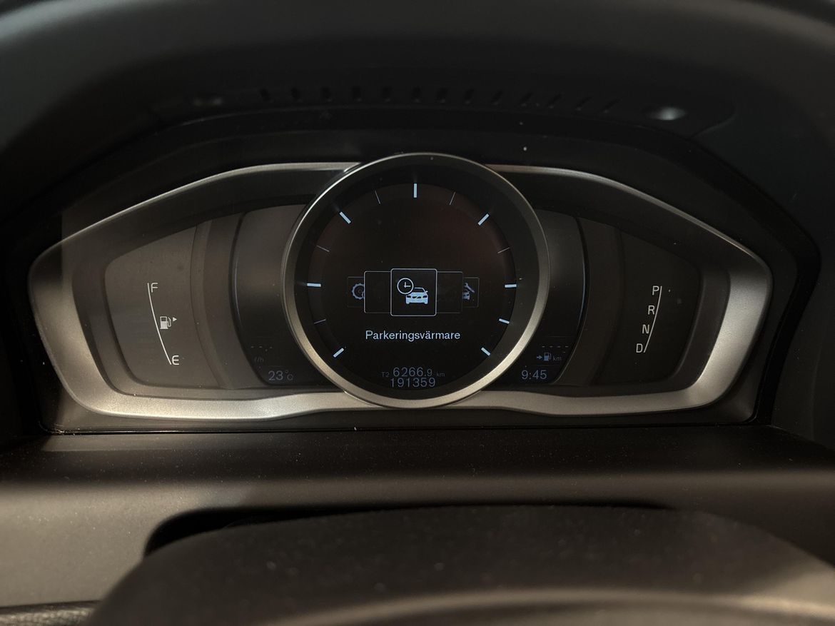 Volvo XC60 2016 - miniatyr 13
