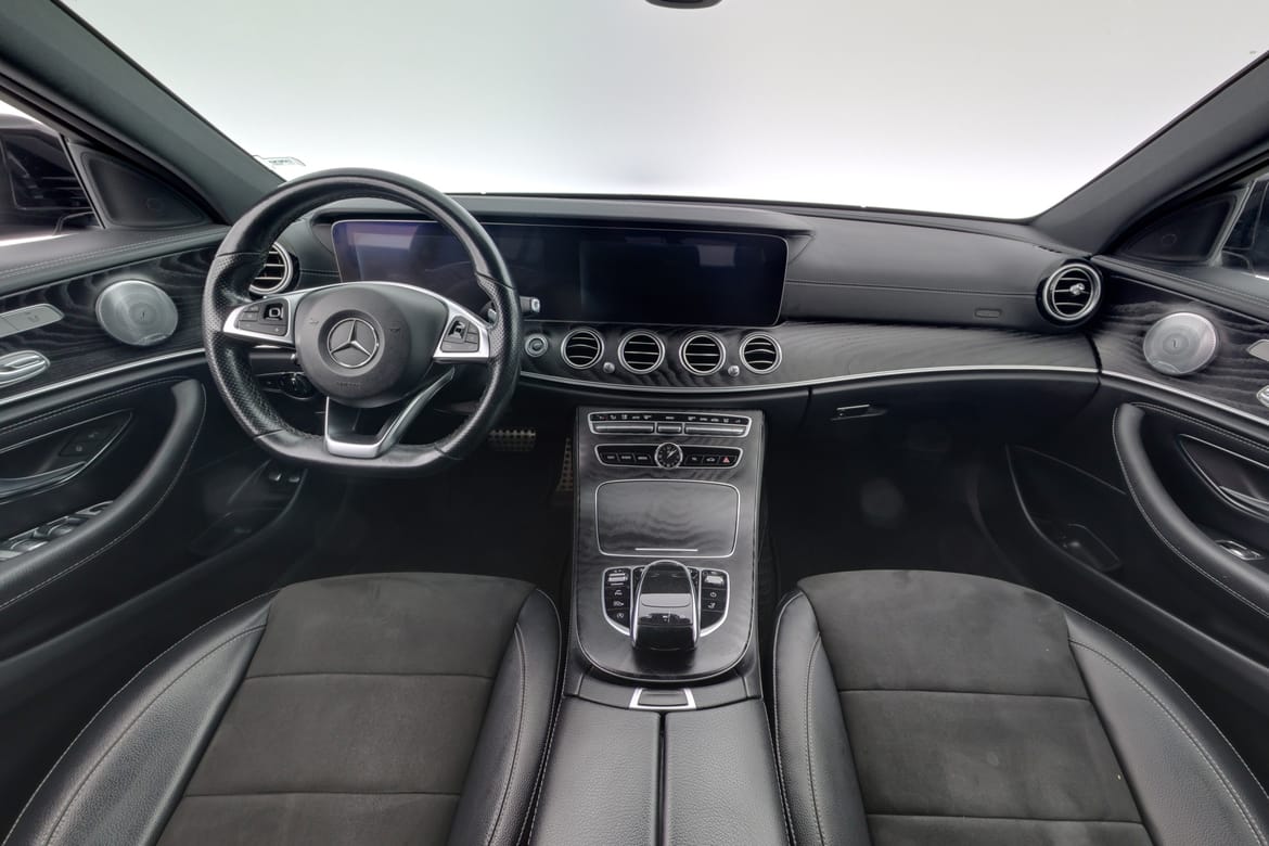 Mercedes-Benz E-Klass 2018 - miniatyr 7