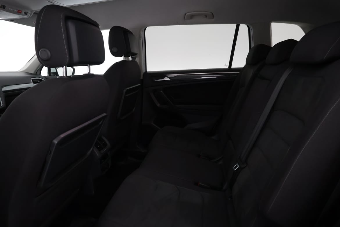 Volkswagen Tiguan 2021 - miniatyr 9